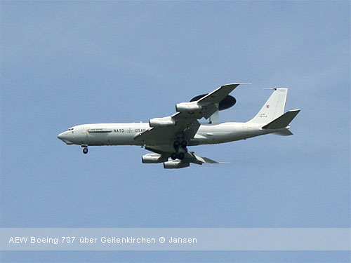 Anflug E-3A NATO-Airbase